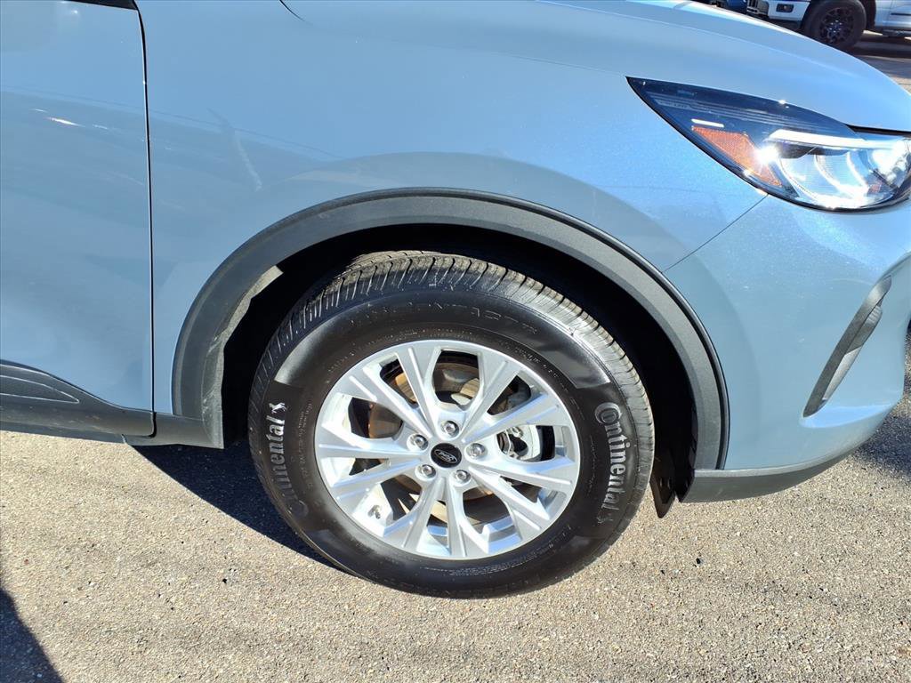 Certified 2023 Ford Escape Active image 8