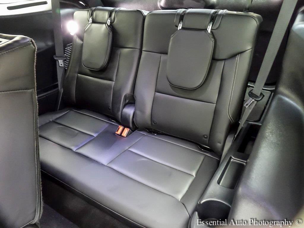 Certified 2022 Ford Explorer XLT w/ Equipment Group 202A image 11