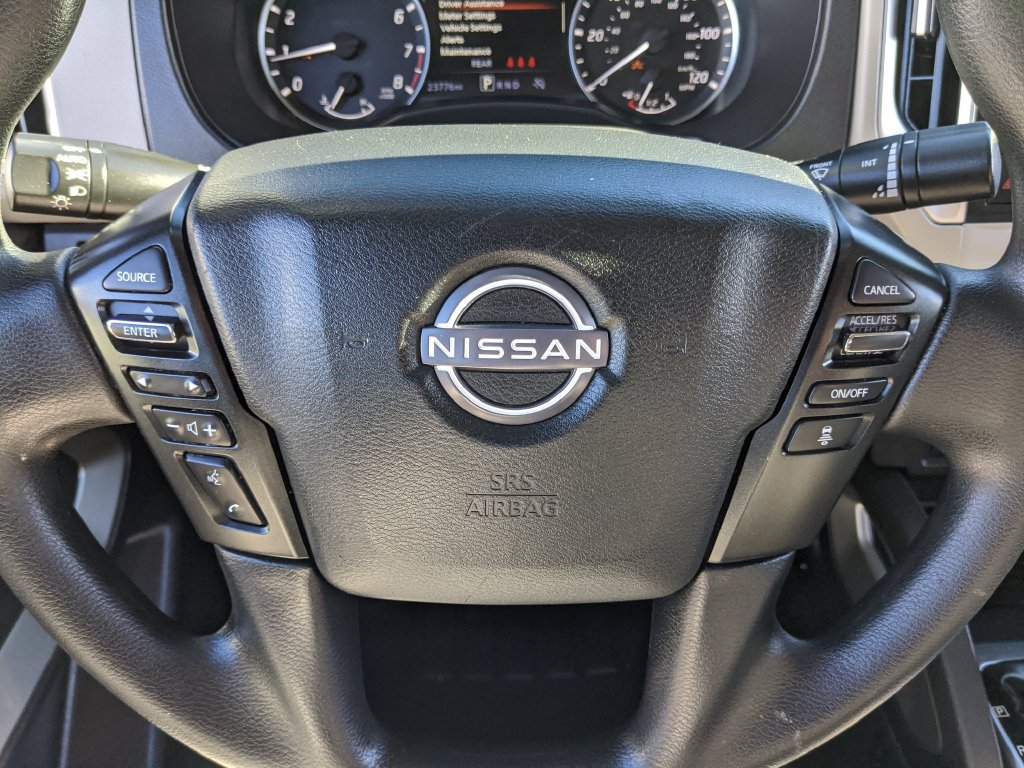 Used 2025 Nissan Frontier SV RWD image 10
