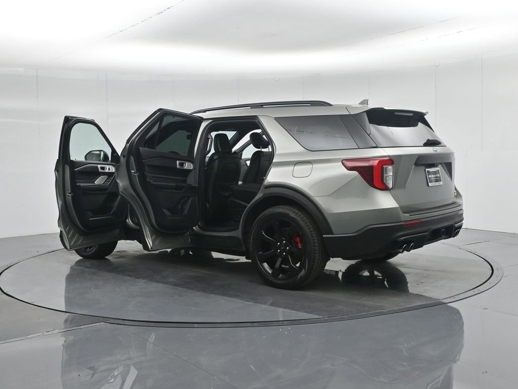 Certified 2020 Ford Explorer ST w/ ST Street Pack image 36