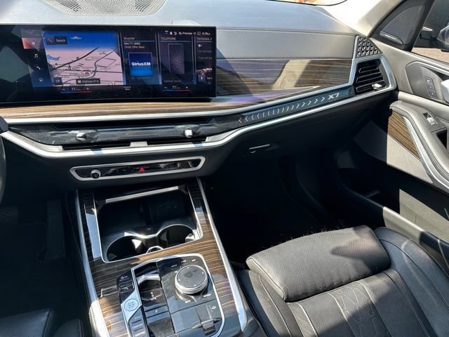 Used 2023 BMW X7 xDrive40i w/ Premium Package AWD/4WD image 18
