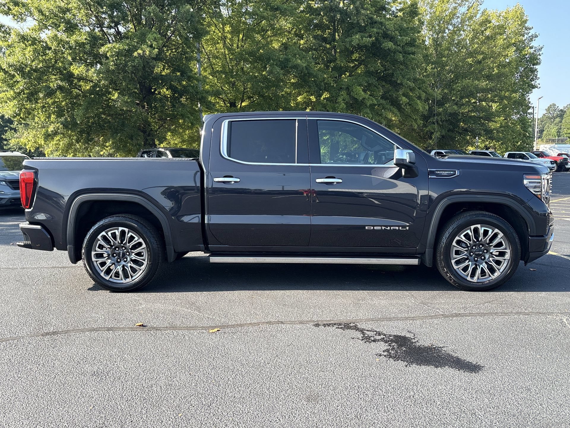 Used 2023 GMC Sierra 1500 Denali Ultimate AWD/4WD image 26