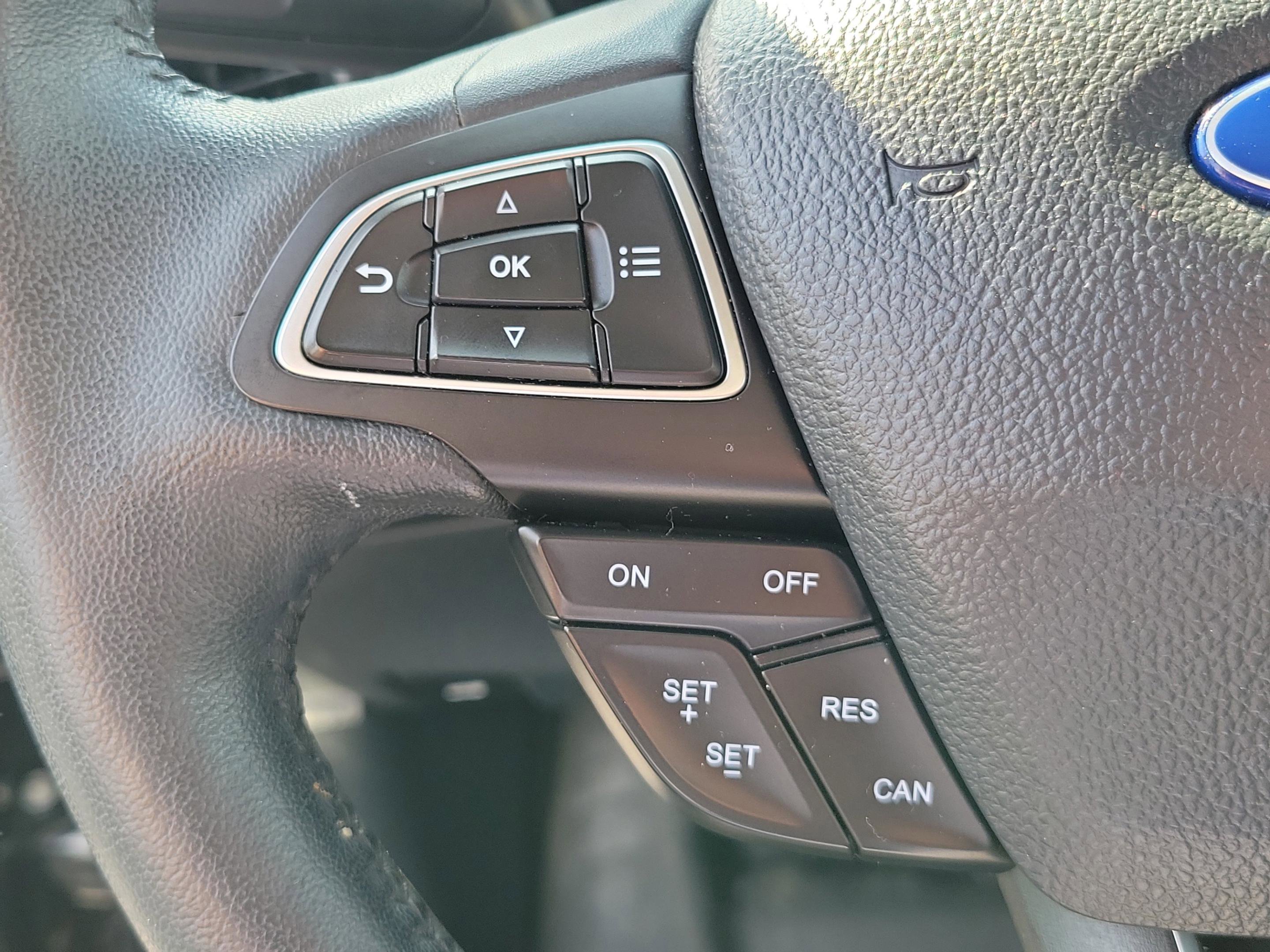 Certified 2018 Ford EcoSport SE w/ SE Convenience Package FWD image 22