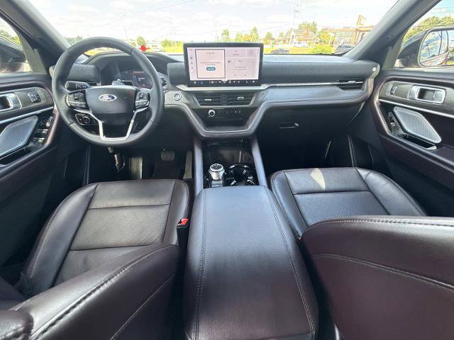 Certified 2026 Ford Explorer Platinum RWD image 15