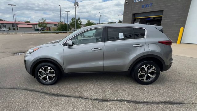 Used 2020 Kia Sportage LX AWD/4WD image 6