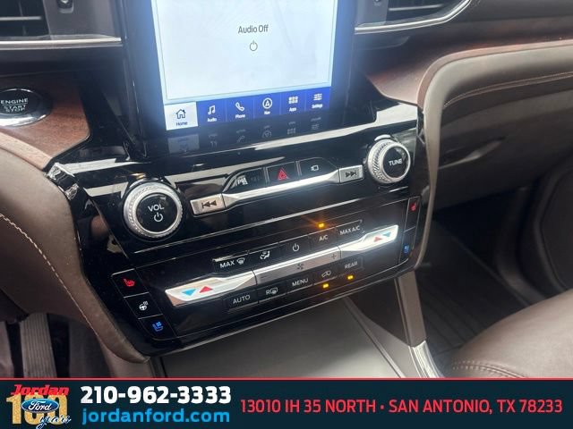 Certified 2022 Ford Explorer King Ranch w/ Class IV Trailer Tow Package RWD image 21