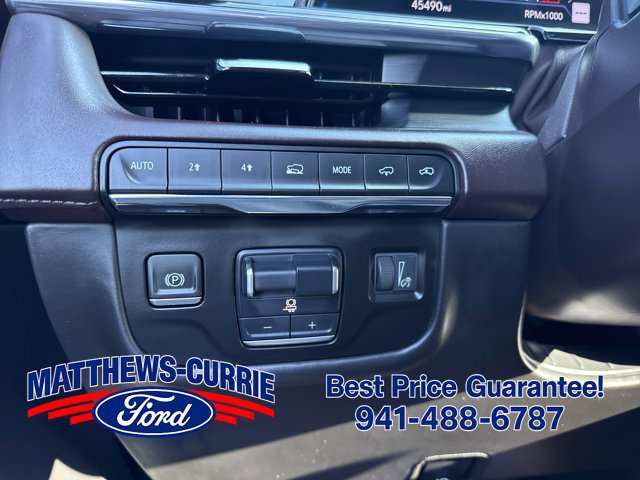 Used 2023 Cadillac Escalade Sport Platinum w/ LPO, ONYX Package AWD/4WD image 26
