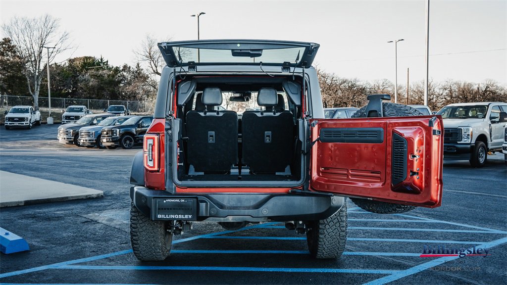 Certified 2023 Ford Bronco Wildtrak image 9