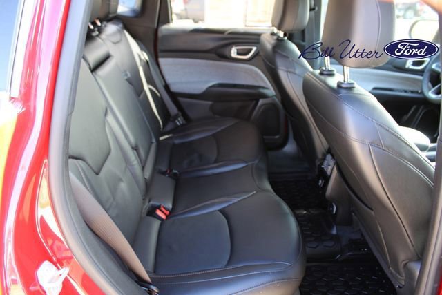 Used 2023 Jeep Compass Latitude image 12