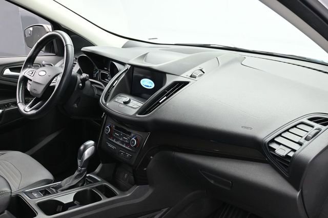 Certified 2019 Ford Escape SE FWD image 28