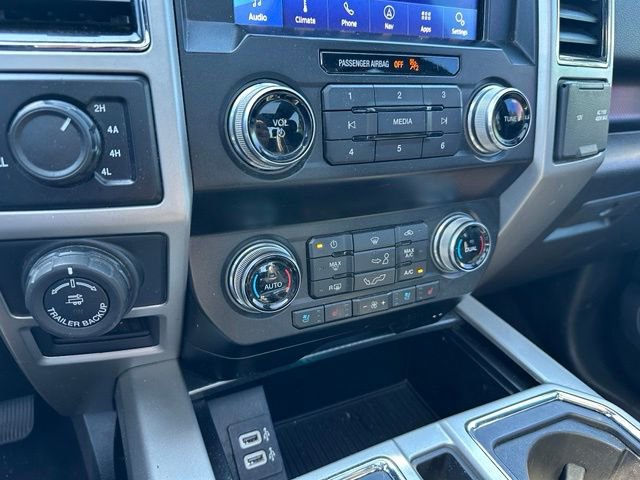 Certified 2020 Ford F150 Lariat w/ Equipment Group 502A Luxury AWD/4WD image 20