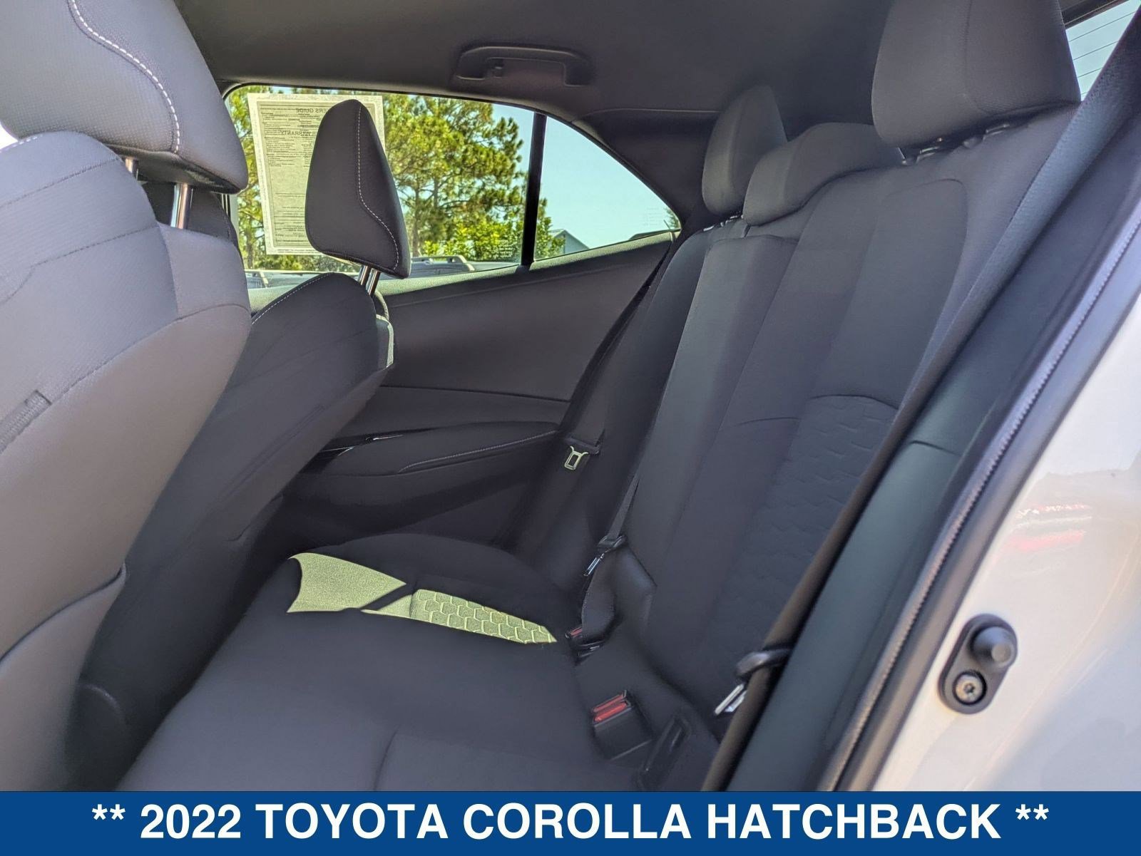 Used 2022 Toyota Corolla SE image 14