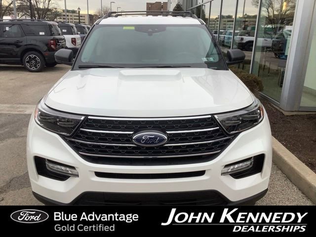 Certified 2023 Ford Explorer XLT w/ Equipment Group 202A image 8