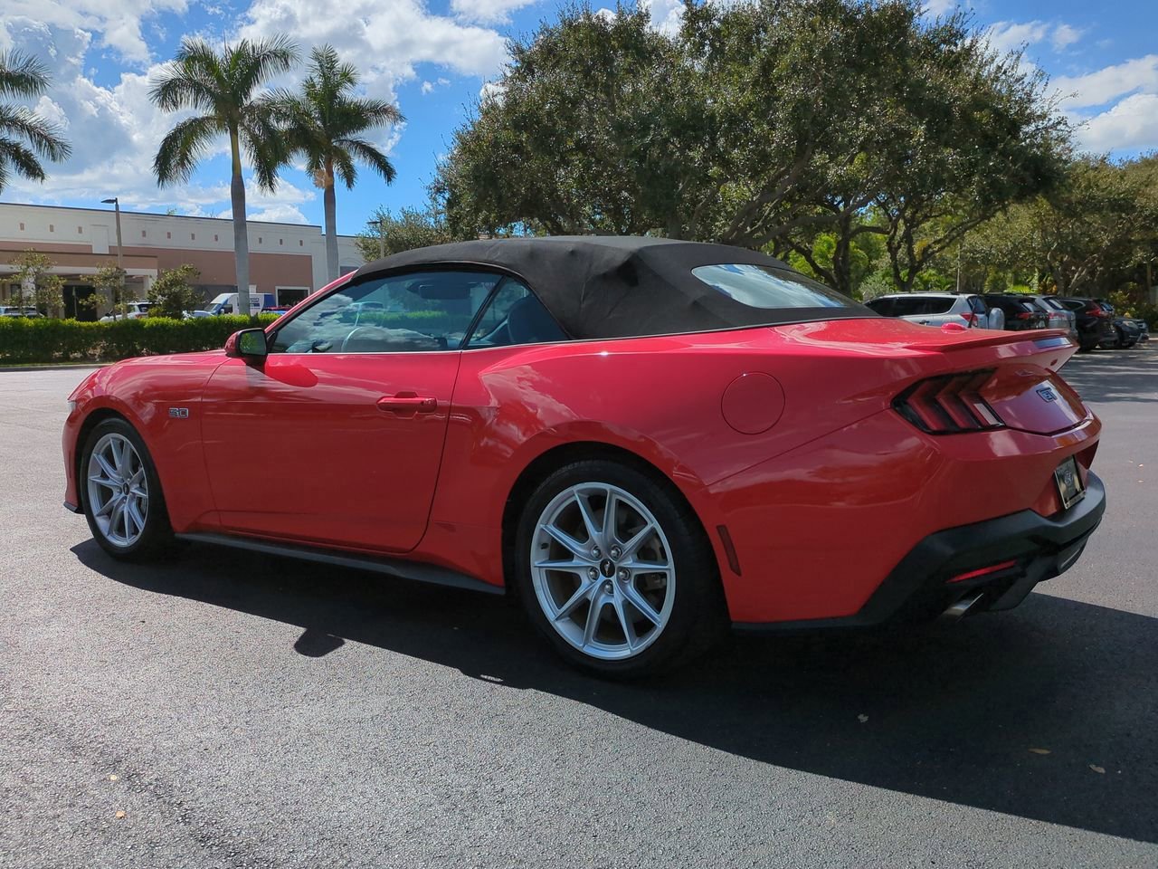 Certified 2024 Ford Mustang GT Premium image 3