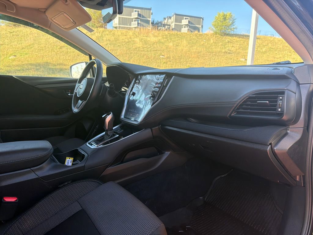 Used 2025 Subaru Outback Premium w/ Popular Package #1A AWD/4WD image 32