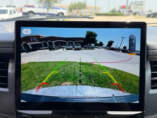 Certified 2024 Ford Expedition XLT RWD image 18