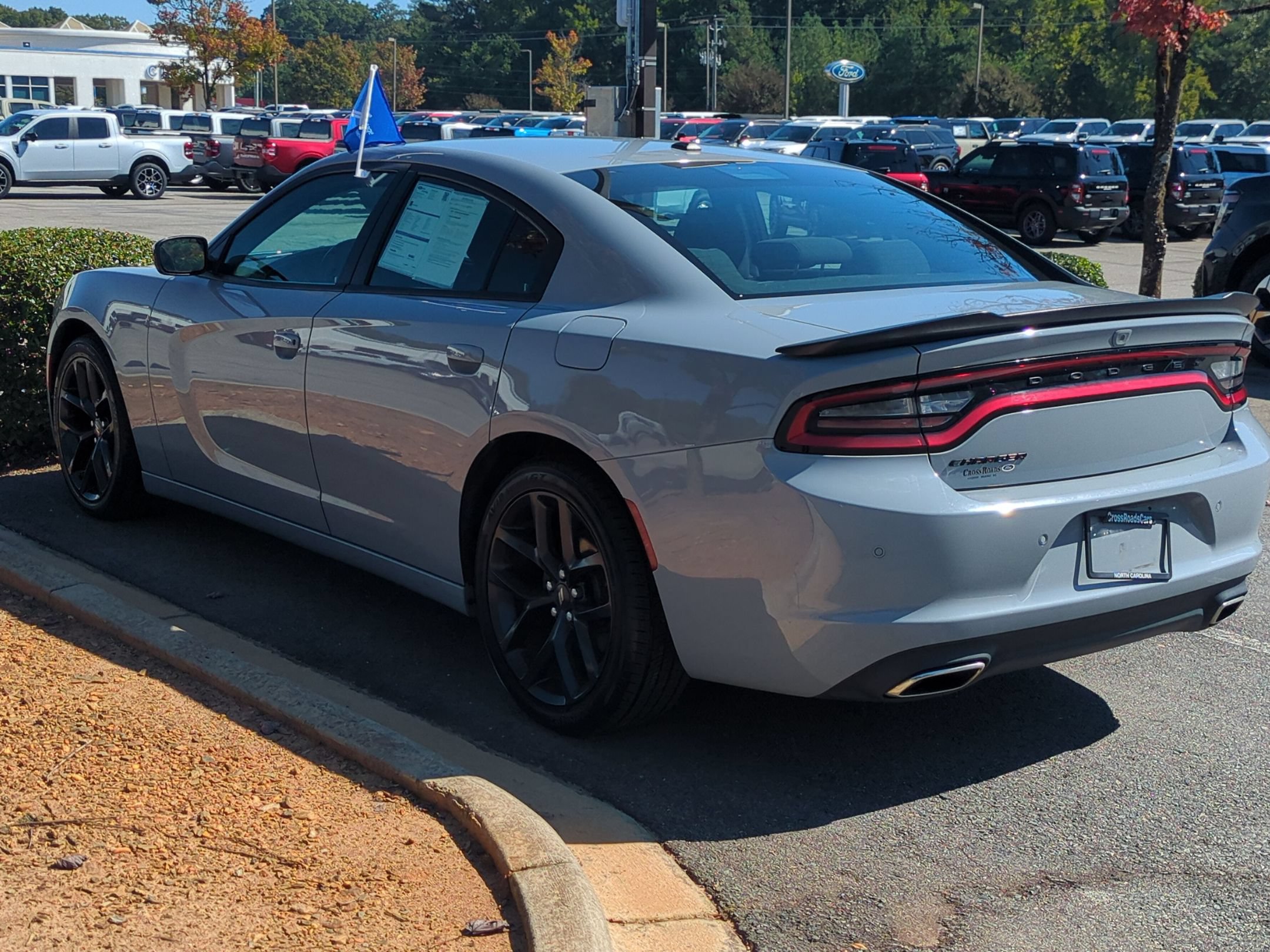 Used 2021 Dodge Charger SXT w/ Blacktop Package RWD image 5