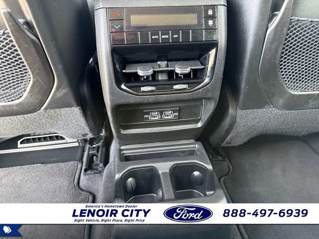 Used 2023 Jeep Grand Cherokee L Laredo image 14