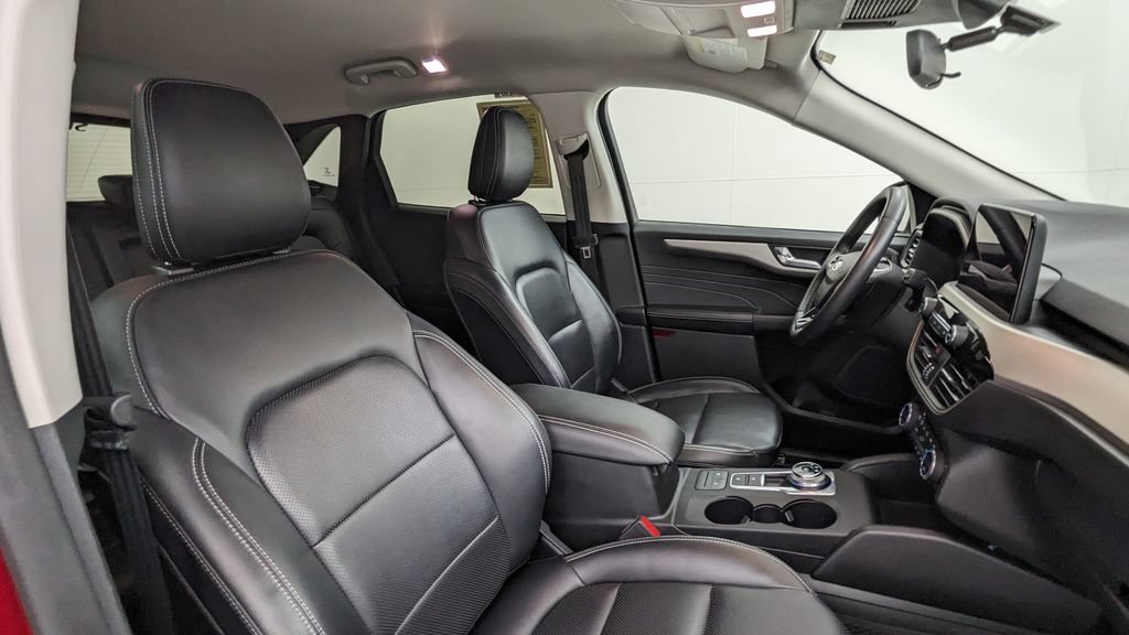 Certified 2021 Ford Escape SEL FWD image 38