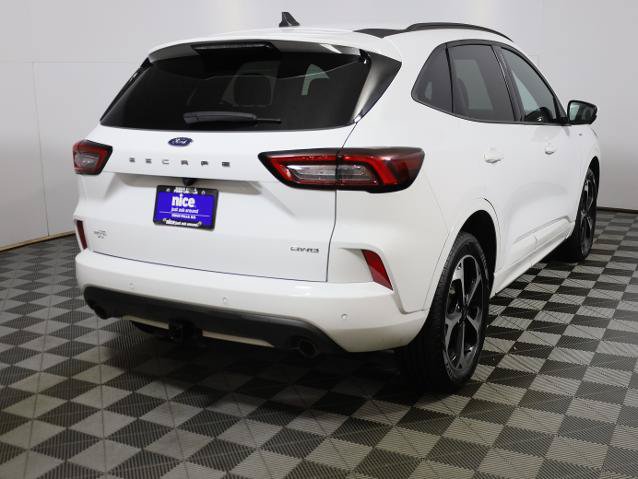 Certified 2023 Ford Escape ST-Line Select w/ Tech Pack #2 AWD/4WD image 5