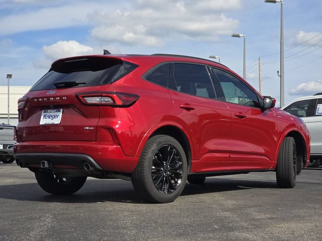 Certified 2023 Ford Escape ST-Line Elite w/ Premium Technology Package AWD/4WD image 17