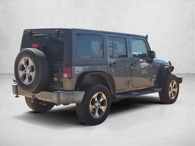 Used 2017 Jeep Wrangler Unlimited Sahara w/ Connectivity Group AWD/4WD image 5