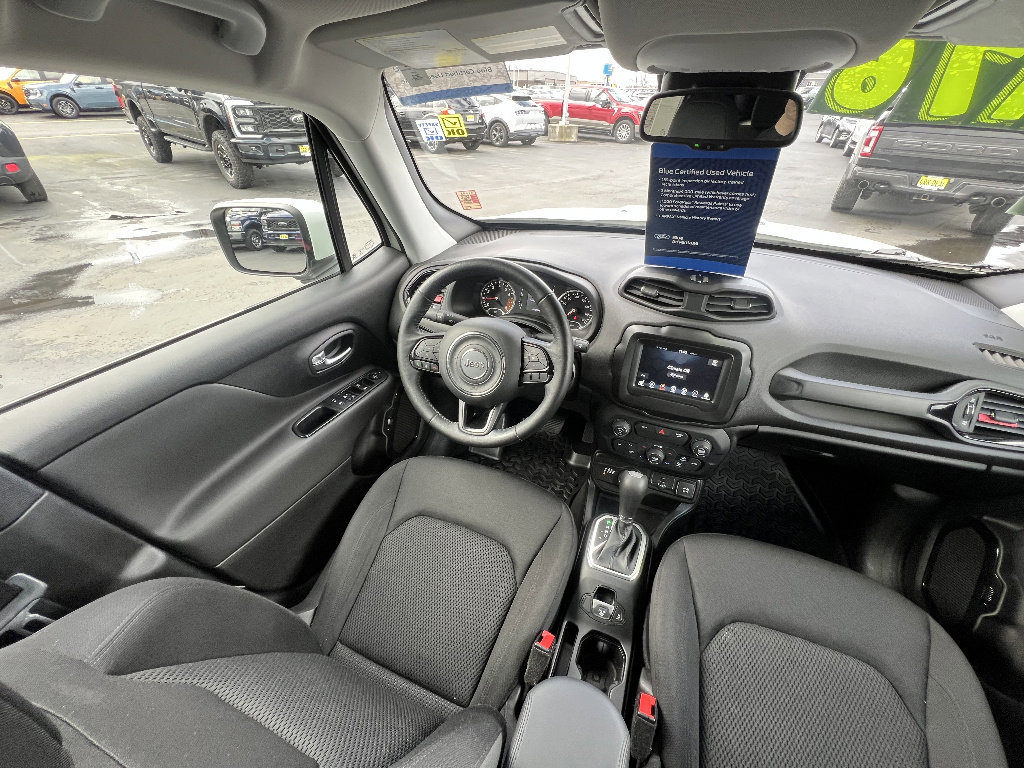 Used 2018 Jeep Renegade Altitude AWD/4WD image 20