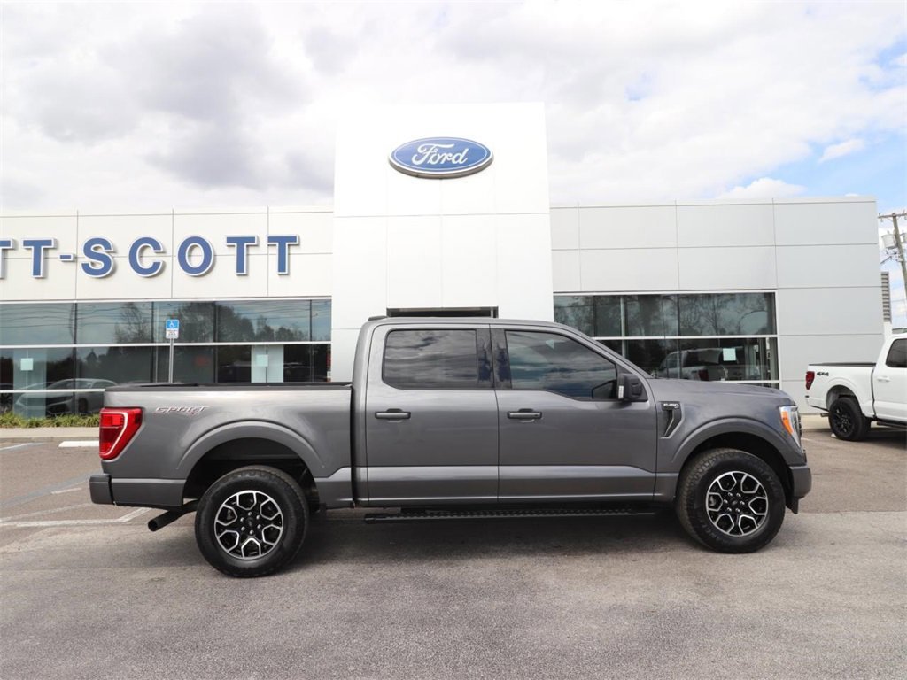 Certified 2022 Ford F150 XLT w/ Equipment Group 302A High image 6