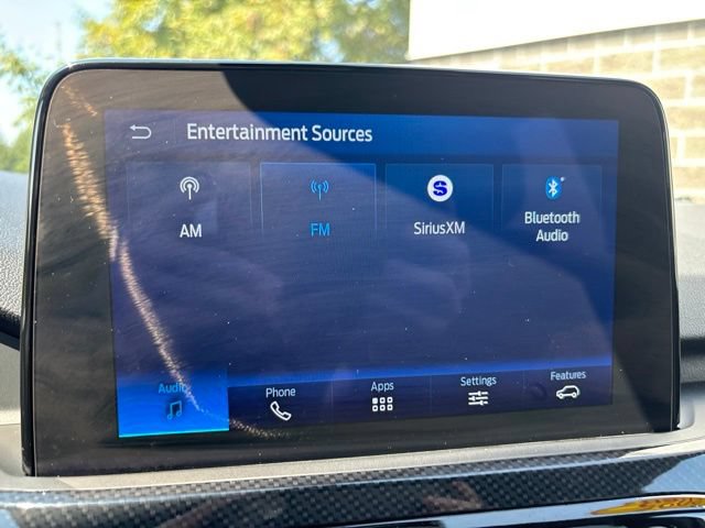 Certified 2025 Ford Escape ST-Line Select AWD/4WD image 24