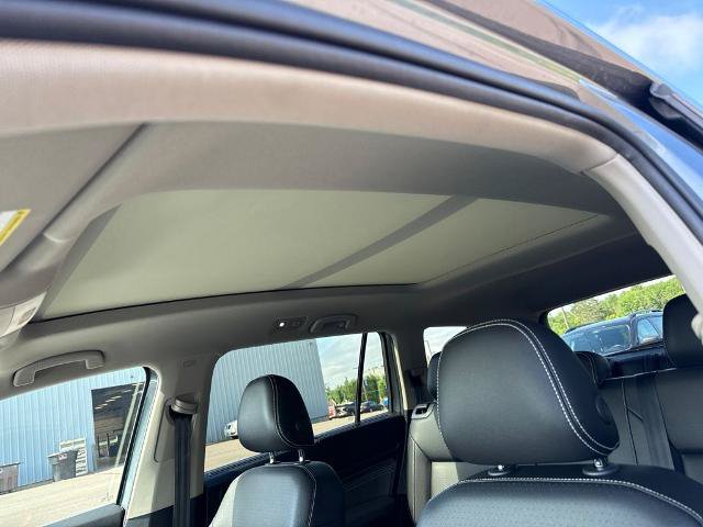 Used 2021 Volkswagen Atlas SE w/ Panoramic Sunroof Package AWD/4WD image 26