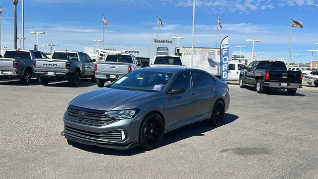 Used 2023 Volkswagen Jetta Sport FWD image 8