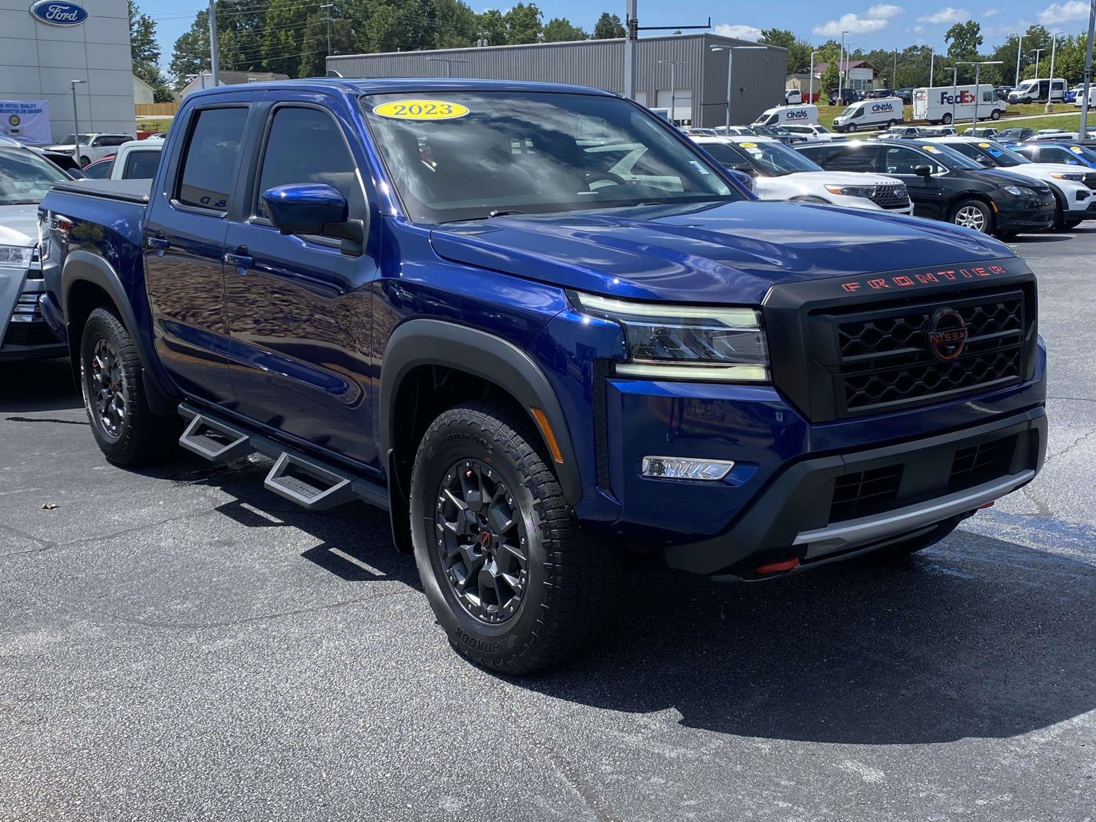 Used 2023 Nissan Frontier PRO-4X w/ Pro-4X Premium Package