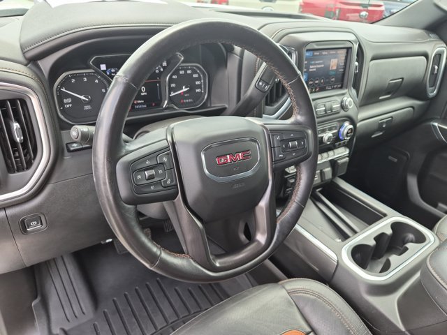 Used 2021 GMC Sierra 1500 AT4 w/ Technology Package AWD/4WD image 17
