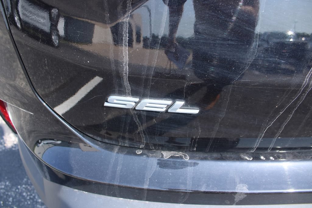 Certified 2024 Ford Edge SEL w/ Convenience Package AWD/4WD image 6
