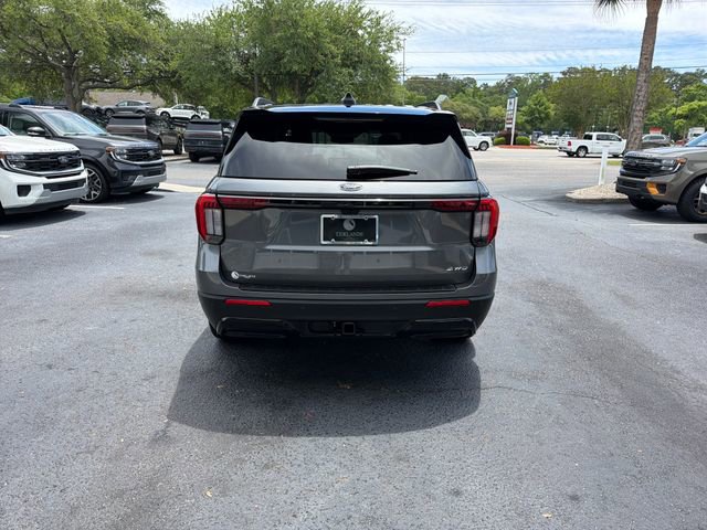 Certified 2025 Ford Explorer ST-Line w/ Premium Package AWD/4WD image 7