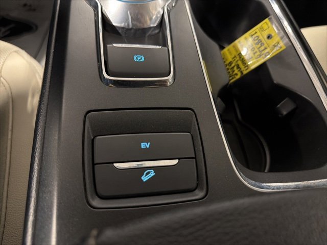 Certified 2017 Ford Fusion Energi Titanium image 43