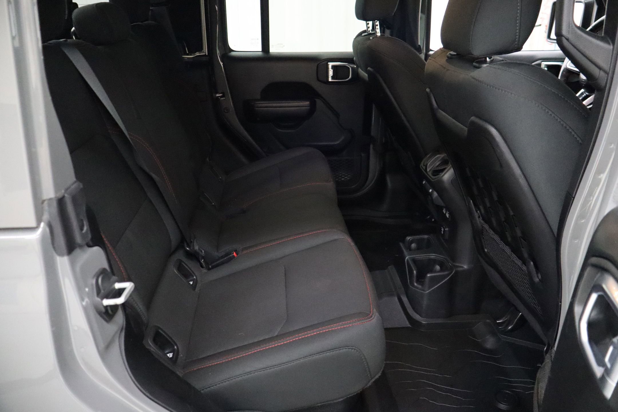 Used 2021 Jeep Gladiator Rubicon image 25