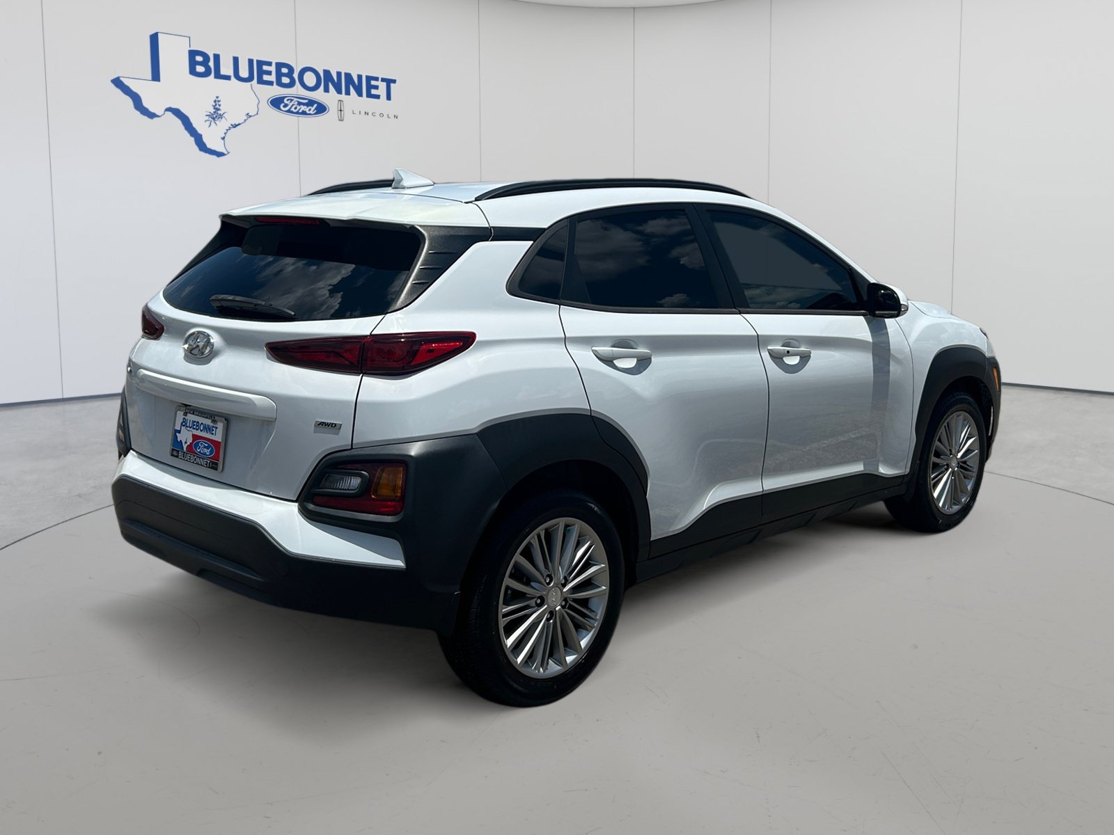 Used 2020 Hyundai Kona SEL Plus AWD/4WD image 5