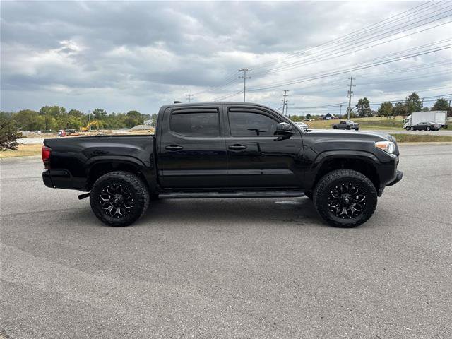 Used 2020 Toyota Tacoma SR w/ SR Convenience Package RWD image 4