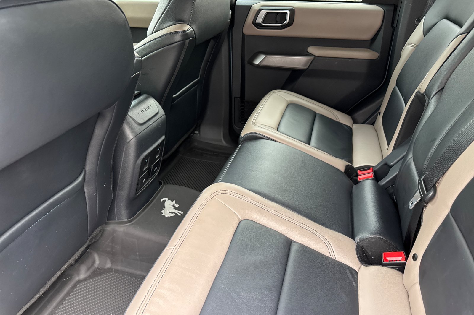 Certified 2021 Ford Bronco Wildtrak AWD/4WD image 12