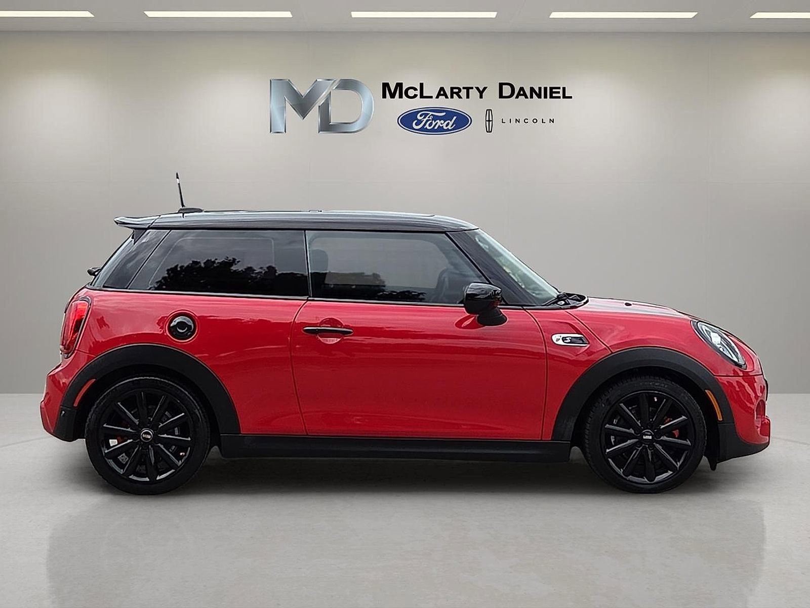 Used 2020 MINI Cooper S FWD image 6