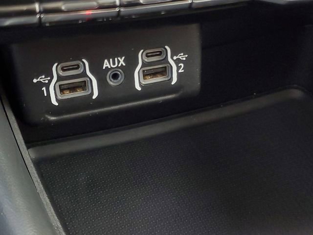 Used 2023 Dodge Durango GT image 23