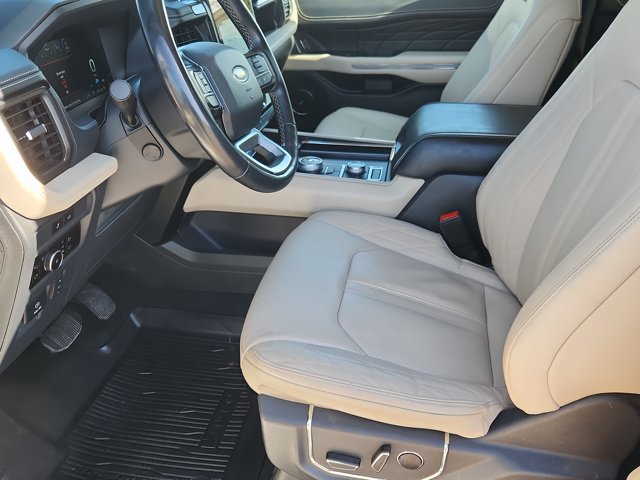 Certified 2024 Ford Expedition Max Platinum AWD/4WD image 7