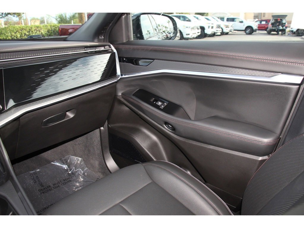 Used 2025 Jeep Wagoneer S Limited image 15