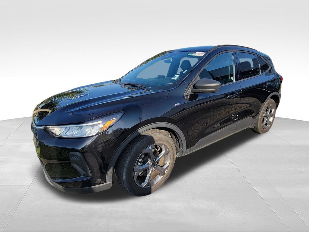 Certified 2025 Ford Escape ST-Line FWD image 3