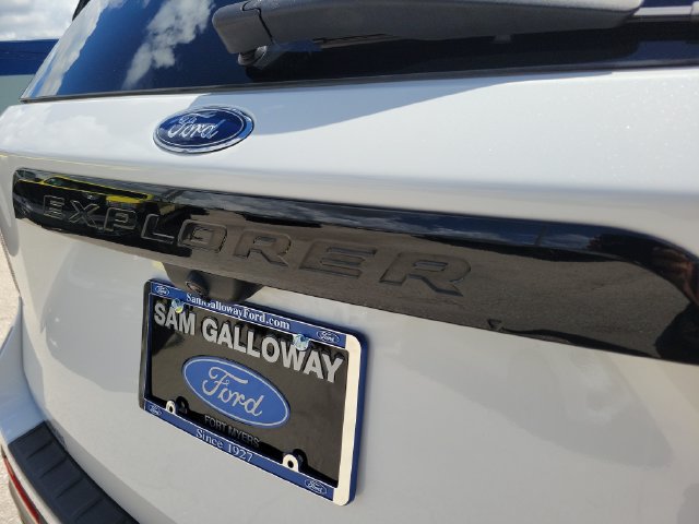 Certified 2021 Ford Explorer ST w/ Equipment Group 401A AWD/4WD image 8