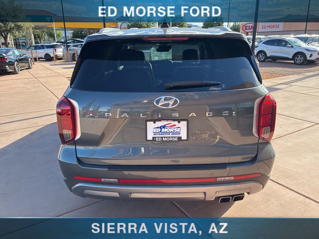 Used 2023 Hyundai Palisade Limited FWD image 7