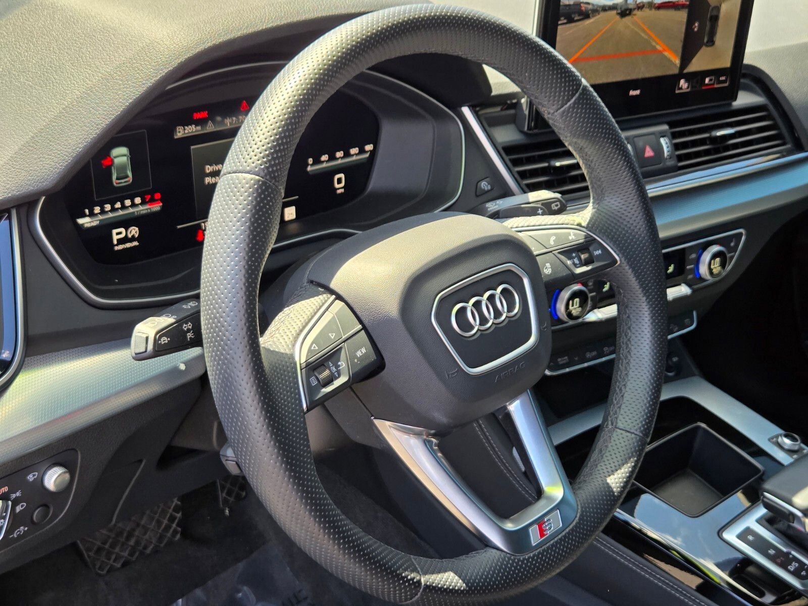 Used 2024 Audi Q5 2.0T Prestige w/ Prestige Package AWD/4WD image 19