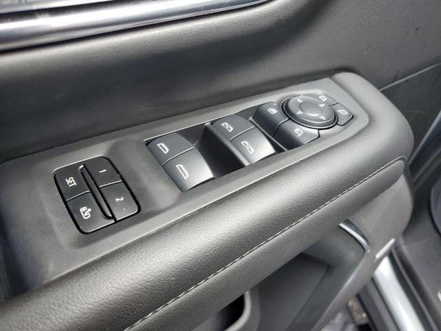 Used 2024 Chevrolet Tahoe Z71 w/ Luxury Package image 22