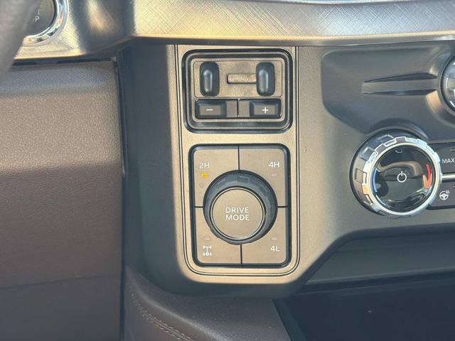 Certified 2025 Ford F250 King Ranch AWD/4WD image 17